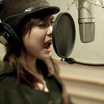 한양대 축제, 김보경 - <b>2ne1</b> '아파' 라이브