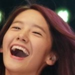광대 <b>폭발</b>! 웃음 터져버린 아이돌 멤버들