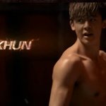 닉쿤과 <b>택연</b>의 복싱대결?? 뮤비인가?? 영화인가??
