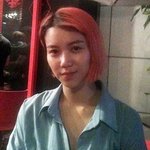 빨간 머리 김옥빈, <b>딴사람</b> 같아