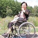 휠체어 를 버리고 단번에 일어서다