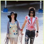 케이티 페리와 남편 <b>러셀</b> 브랜드 영화 세트장에서