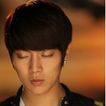<b>뮤비</b> <b>속</b> 윤두준 vs 화보 <b>속</b> 윤두준