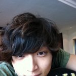 '너는팻' 주인공으로 손색없는 웨이브 펌이 잘 어울리는 아이돌 +...