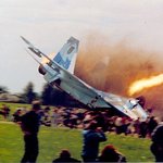 # 꽃청년 # - 우크라이나 에어쇼 대참사