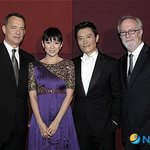 이병헌 <b>톰행크스</b> 장쯔이와 월드스타 인증샷