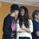 셀리타와 <b>비버</b> 농구장에서 뭐해?