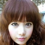 한 때 <b>써클</b>렌즈에 중독 된듯 보였던 연예인들