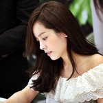 한지민 마몽드 아쿠아 프레시 새 화보인 줄 알고 낚인 사진 ㅋ