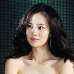 문채원, 튜브톱 미니 드레스…'<b>아찔</b>한 쇄골+각선미'