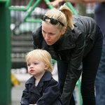 <b>헐리</b>웃 스타들 육아법 찾아왔어요~