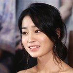 단아하고 여성스러운 <b>묶음</b>머리 모음