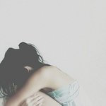 아. <b>무척</b> 고민이다ㅜㅜ