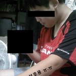 <b>털</b>, <b>털</b>, <b>털</b>! 남자가 이렇게 <b>털</b>이 많아도 그러려니 하나요?