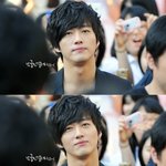 남궁민 이대 직찍들.. 팬들이랑 아이<b>컨택</b>!!