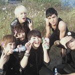 오늘 ㅎ틴탑 1주년이래요!!