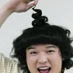 콘셉트가 과한것 같은 아이돌 머리&amp;눈<b>화장</b>