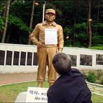 경남도, 6·25<b>전쟁</b>유공자 김백일 동상 철거 <b>명령</b>