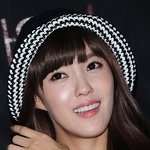 티아라 효민, 얼굴만 하얗게 떴어