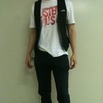 (사진 有) 제 친구와 저 입니다. 그나마 누가 더 옷을 잘 입었나요...