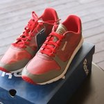 신발 사주니까 좋다고 <b>뚝섬</b>으로 나들이간 남자친구!