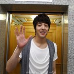 6개월째 같은 <b>버스타</b>는 버스남 - 2