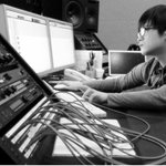 sns를 통해 여러분들의 많은 응원을 받았던 작곡가 <b>이정민</b>입니다