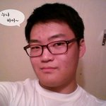 친구들이 저보고 너무남자답게생겻<b>대요</b>