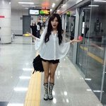 레인보우 김재경 지하철 출근 인증샷 ‘<b>레인</b>부츠까지 챙겼네’