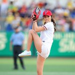 '레이싱모델' 이수정, 투구판 완벽시구의 비결은?