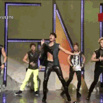 움짤만들다 발생한 사고.. (발로 <b>바닥청소</b> 하는 것 같은 인피니트....