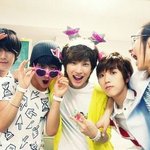 <b>b1a4</b> 100日축하♥ 팬카 2만명돌파! 선배팬덤님들 모두감사합니다♥