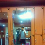 여자키가 말야 내 어깨보다 약간 <b>아래</b>면 키가 어느정돌까?