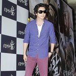 박시후 <b>메트</b>릭스 연상케하는 시사회 코디