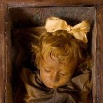 ★★★(사진有) 지하묘지(미라多)+시간이 멈춰버린소녀 <b>로잘리</b>나