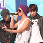 먹이감을 노리는 눈빛,  매의눈의 스타들