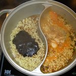 짜파게티 <b>vs</b> <b>라면</b>