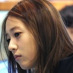 <b>우월</b>한 옆모습의 여자 아이돌 멤버
