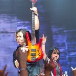 죽지않아! 폭발적인 백두산 무대!! 무대매너 작살! @ <b>must</b>!