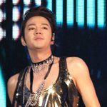 <b>닉슨</b>시계 크로노 올블랙 메탈시계 착용한 장근석!!