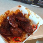 국내 1위 <b>치킨</b>브랜드 <b>b</b>모 브랜드 <b>치킨</b>에서 나온... 이물질.....