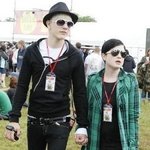 장화도 이젠 패션이다, 레인부츠를 신은 <b>헐리</b>웃 스타들