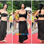 김부선 충격 비키니패션, 레드카펫이야? 해변이야?