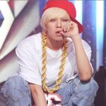 <b>웬만</b>한 모자는 모두 소화시키는 지드래곤의 스타일