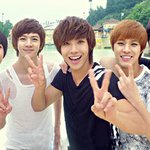 ★★☆<b>엠블렉</b>아니고 엠블랙이에요★★☆