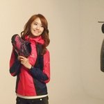 윤아 얼굴은 얼마나 작은거?