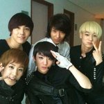 ★★데뷔전부터 <b>ft</b>팬이라는 틴탑 [사진有]★★