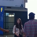 에프엑스 크리스탈 <b>하이킥</b> 3 공항촬영 사진