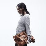 스타일 돋는 김민희 최근화보, 간지나는 김민희 가방(<b>빈폴</b> 준지백)