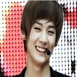 모성애를 불러일으키는 남자아이돌